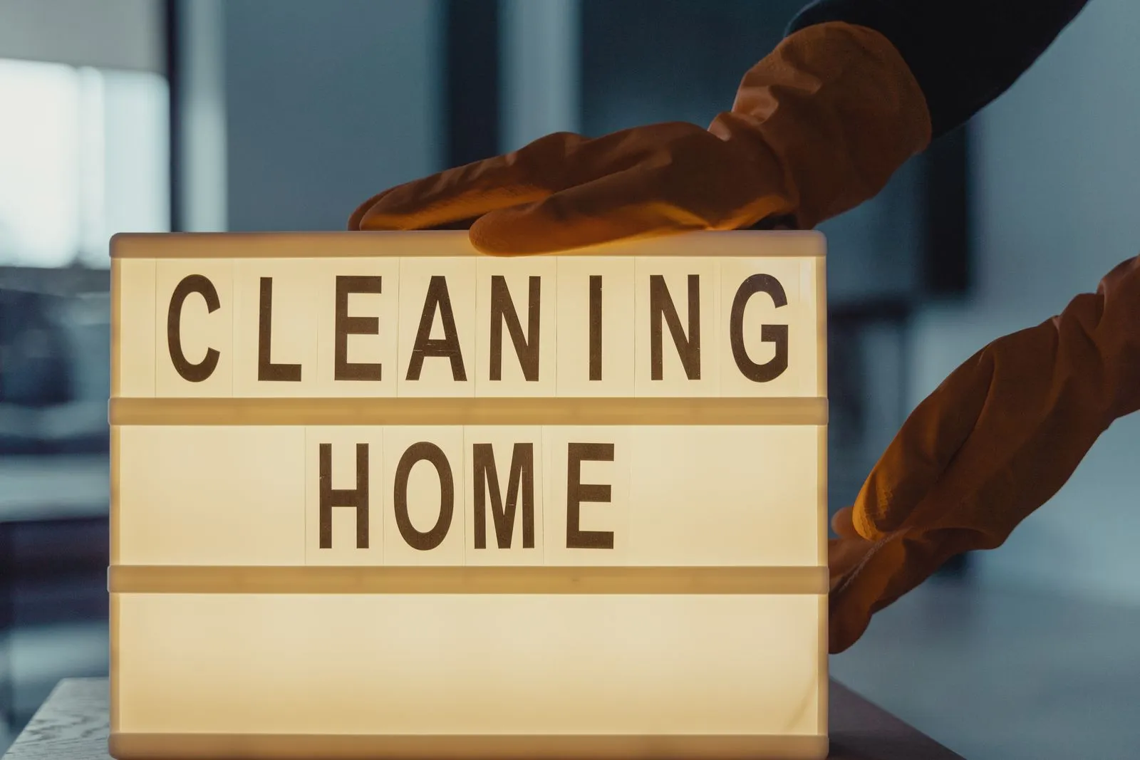 Deep Cleaning vs. Regular House Cleaning